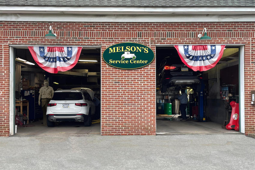 Auto repair garage